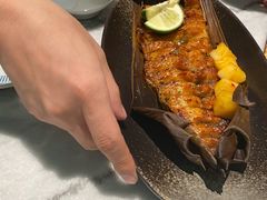 蕉叶柠檬烤清江鱼-中8楼风尚云南菜(颐堤港店)