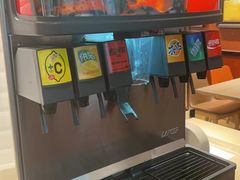 -The Habit Burger Grill 哈比特汉堡(爱琴海店)