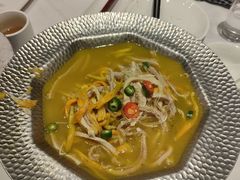酸汤黄花牛肚-凯鸽酒楼(操场城店)
