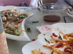 -覃记海鲜美食餐厅