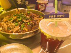 -蓉三少冒烤鸭·四川小吃集(北京首店)