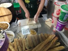 肉松鸡蛋味-糯米包油条(武汉大学店)