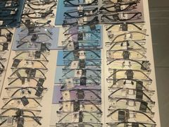 -J-Optical佳视明眼镜·蔡司视觉(青岛金茂览秀城店)