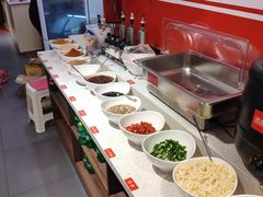自助调料区-皇牛鲜生·牛爱牛鲜牛肉自选火锅(晋吉北路店)