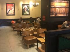 大堂-星巴克臻选(威海威高广场店)
