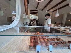 -VERIE BAKEHOUSE