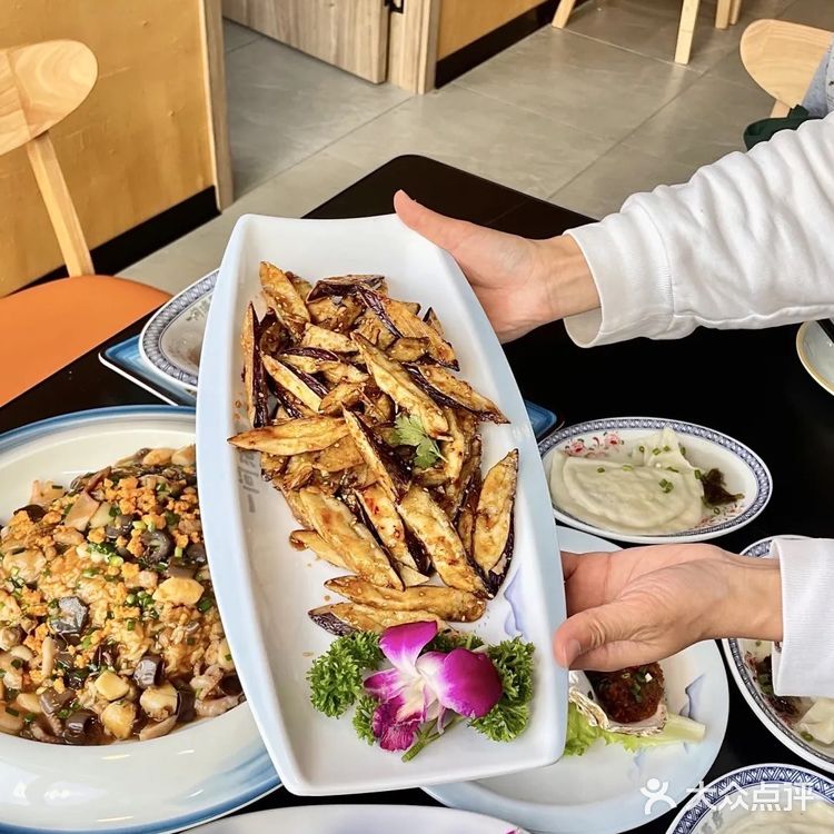 不在威海！是我在大上海的人生海鲜捞饭啊！