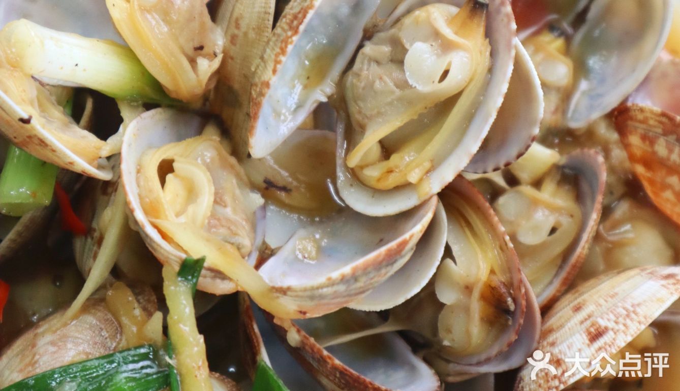 谁能对这么一桌海鲜说漏啊！