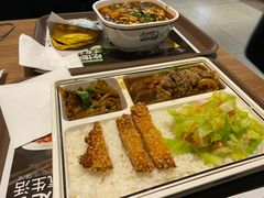 -秦韵轩·西安小馆(贻成福地广场店)