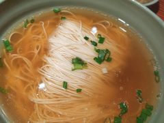 -老外婆本帮面(塔城路店)