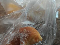 甜甜圈-Caidie Bakery采蝶轩(百越店)