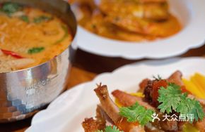 Mango and Thai Pork Salad