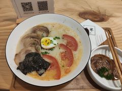 招牌汤拉面-豆恩咖餐(厦大翔安店)