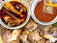 -江湖亮亮蒸虾大排档烤全羊清真(武汉总店)