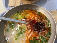 徐州爆辣肉沫米线-北大家园食堂