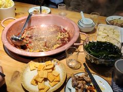 -成老灶火锅鸡·自选烧烤(汇君城店)