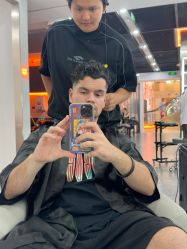 -艾美A·M Hair Salon