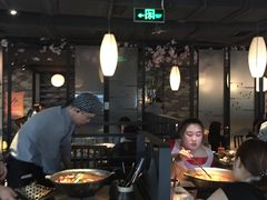 -湊湊火锅·茶憩(新中关购物中心店)