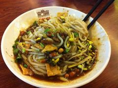 -海口骑楼小吃街