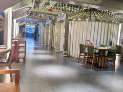 -娜仁图雅蒙古美食村(33小镇店)