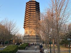 -玲珑塔公园