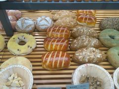 -焙丽拾光(麦凯乐直营店)