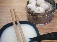 特色酱肉包-吃不亏特色包子(三峡广场店)