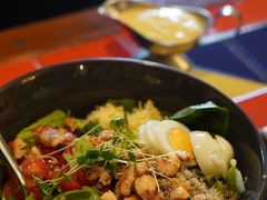 牛油果鸡肉沙拉-彼德西餐厅(凯德广场新南店)