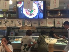 -成都你六姐·牛肉冒菜(城市集市合生汇店)