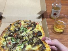 -达美乐比萨(石景山万达店)