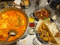 部队锅-富乐满韩国正宗炸鸡韩国料理(虹泉路店)