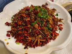 麻辣兔丁-渝君重庆火锅(嘉宾路店)