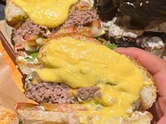 -三勾JJJ Burger&Coffee(梅溪湖店)