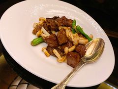 尖椒羊肚菌爆澳洲和牛粒-北京四季酒店·采逸轩