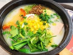 -妈妈故事米线(市府恒隆店)