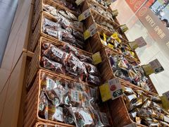 -来伊份(泰冯路店)