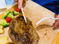 -达美乐比萨(水晶港店)