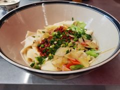 秘制剁椒面-弓家大队老碗面(高新咖啡街区店)