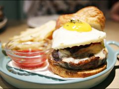-Dazzling Cafe 蜜糖吐司专卖店