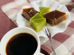 -侯臣咖啡文化村