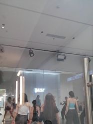 -YASAKI国际舞蹈中心