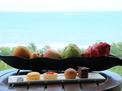 -三亚湾海居铂尔曼度假酒店