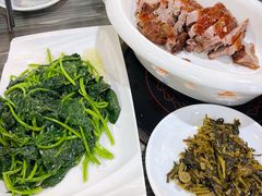 烤乳猪-姐妹临高乳猪店(海垦路店)