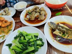 -鑫鸿达·海鲜闽菜热炒小馆(中山路店)