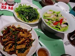 -鑫小城故事·藕汤·家常菜(台北一路总店)