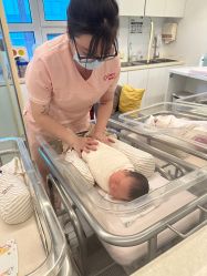 -妈咪爱月子中心·母婴护理