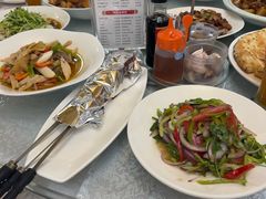 -汗腾格里·风味餐厅(新疆驻京办店)