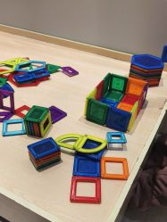 -奈尔宝·儿童乐园·亲子餐厅(华采天地店)