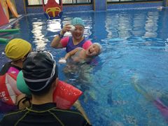 -贝贝鲸亲子游泳俱乐部(富城商楼店)