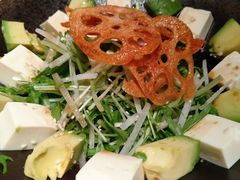 水菜牛油果沙拉-铃木食堂(帽儿胡同店)